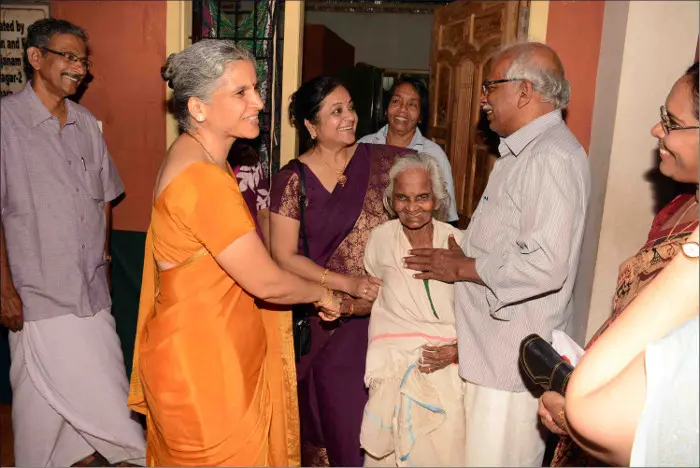 Community outreach volunteers in Kerala